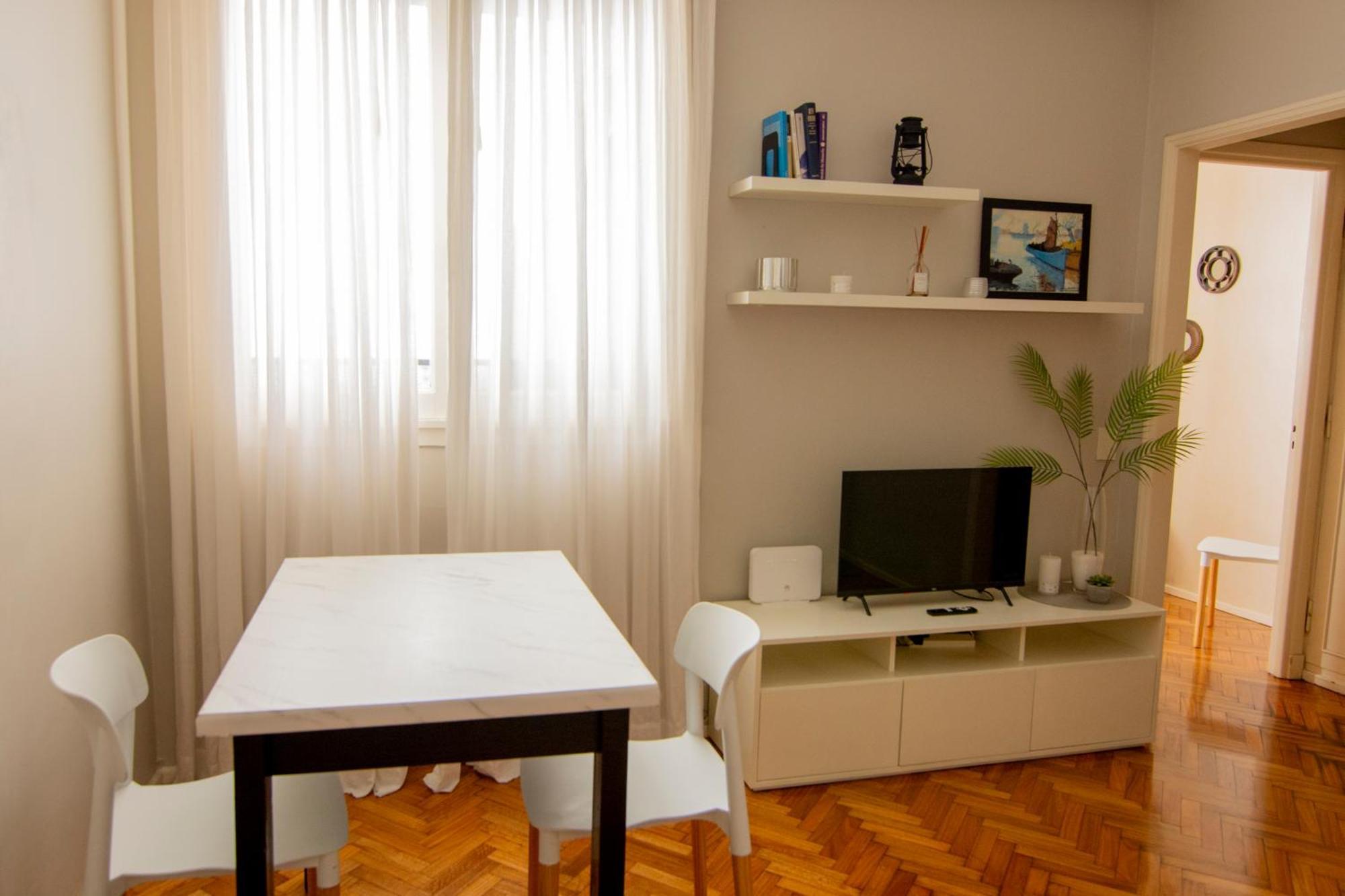 Calle 3 De Febrero, Departamento En Belgrano Буенос Айрес Екстериор снимка
